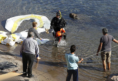 Tragedia de Lesbos: Imágenes impactantes de refugiados ahogados